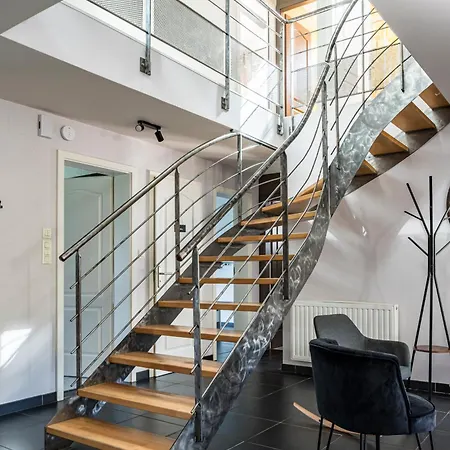 L'écrin De Xattys - De Gamme Avec Spa, Terrain De Pétanque, Piscine Et Baby-foot * Cleurie