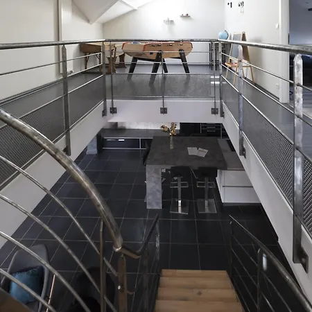 L'écrin De Xattys - De Gamme Avec Spa, Terrain De Pétanque, Piscine Et Baby-foot Cleurie