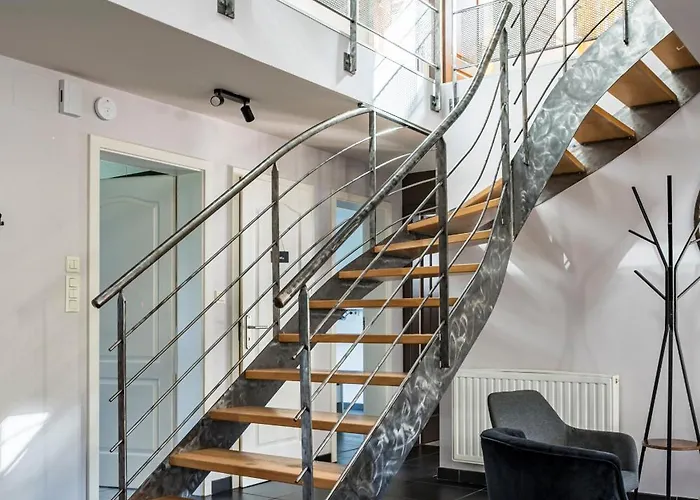 L'écrin De Xattys - De Gamme Avec Spa, Terrain De Pétanque, Piscine Et Baby-foot * Cleurie